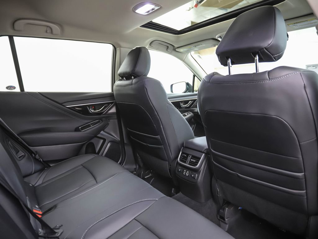 Used 2023 Subaru Outback Touring XT AWD/4WD image 23