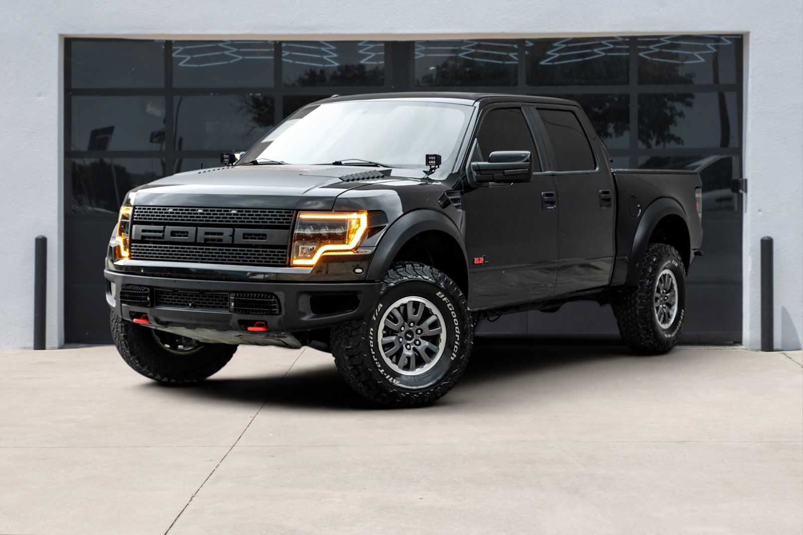 Used 2011 Ford F150 Raptor w/ Raptor Luxury Pkg