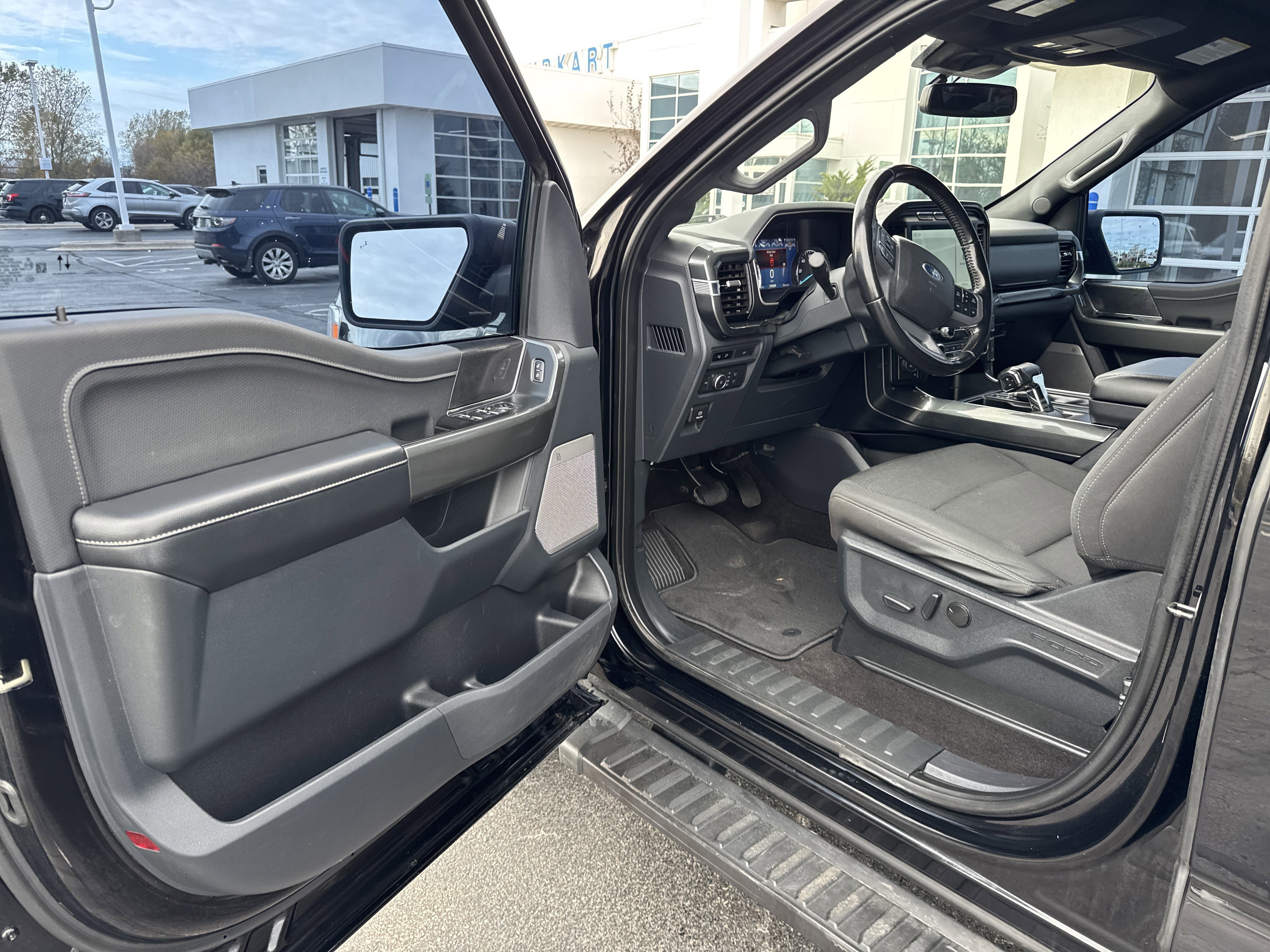 Used 2022 Ford F150 XLT w/ Equipment Group 302A High image 22