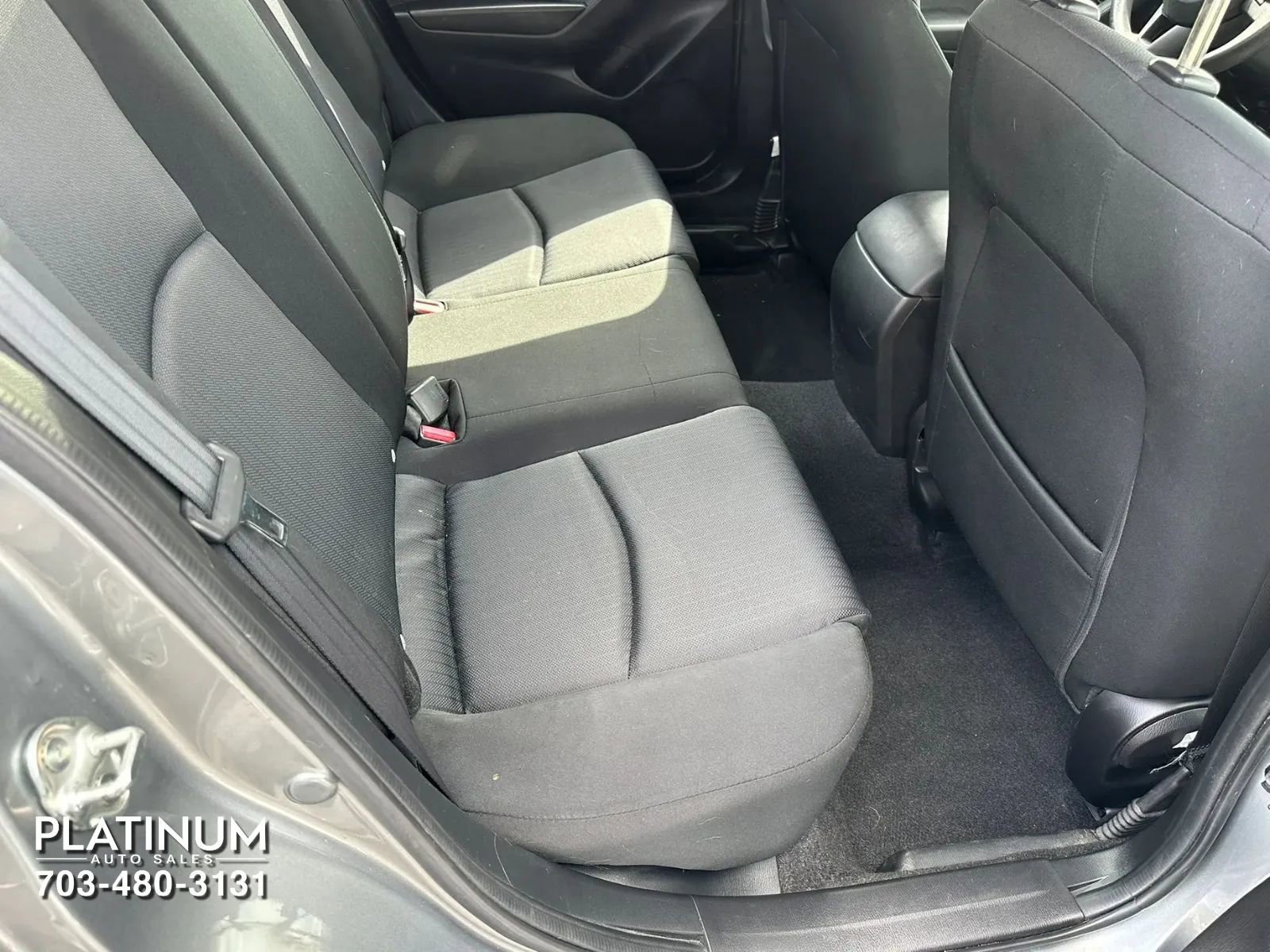Used 2014 MAZDA MAZDA3 i Sport FWD image 11