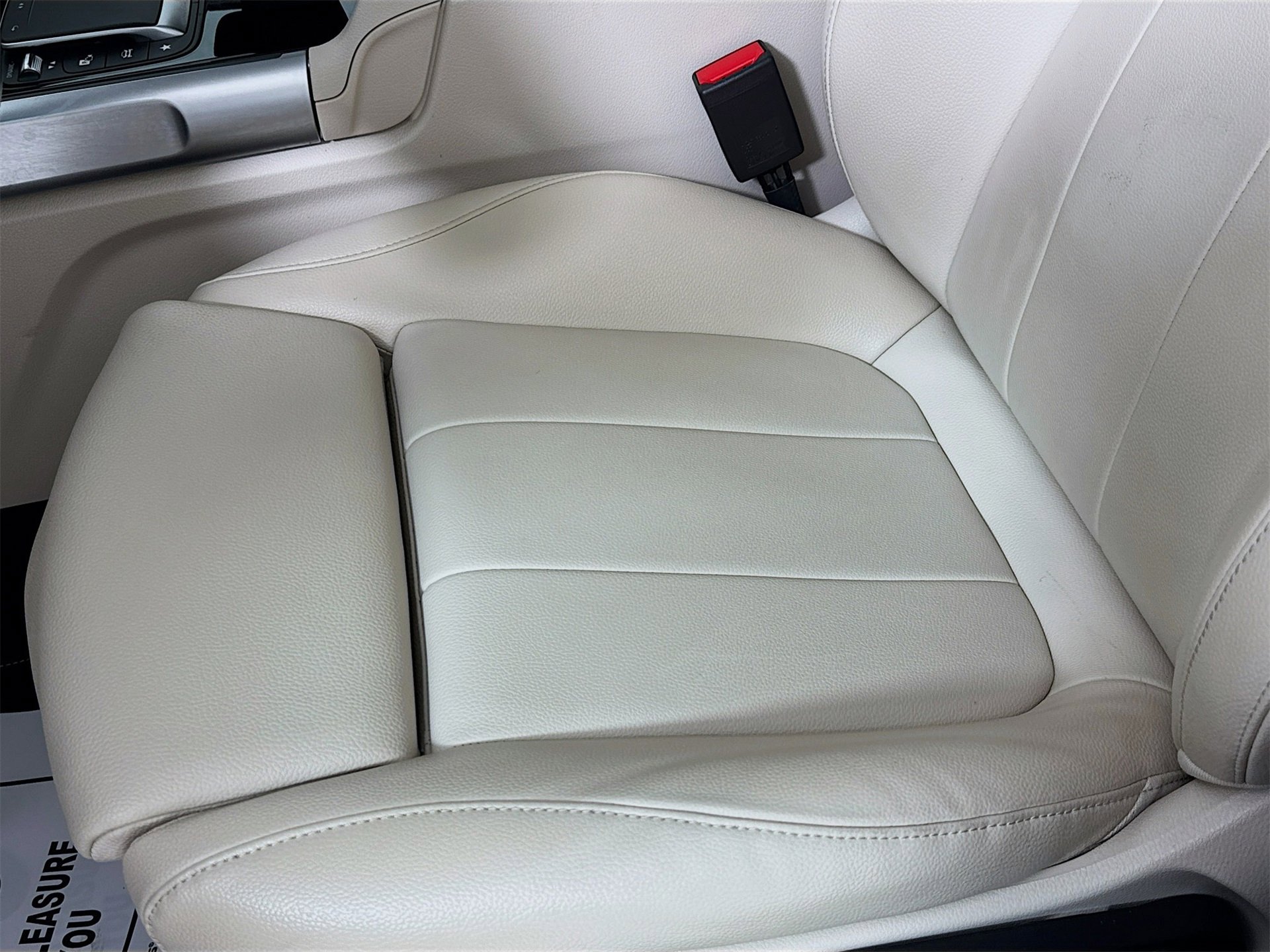 Certified 2022 Mercedes-Benz GLB 250 image 19