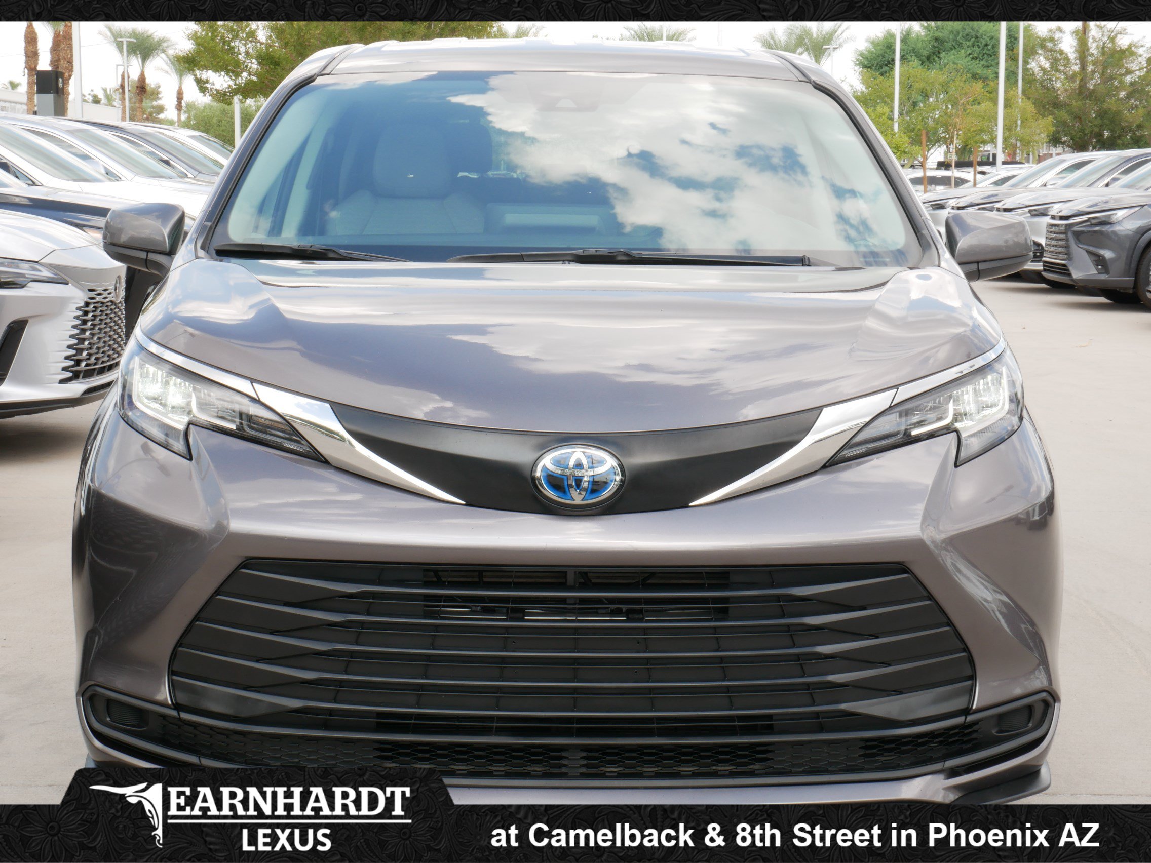 Used 2023 Toyota Sienna LE FWD image 15