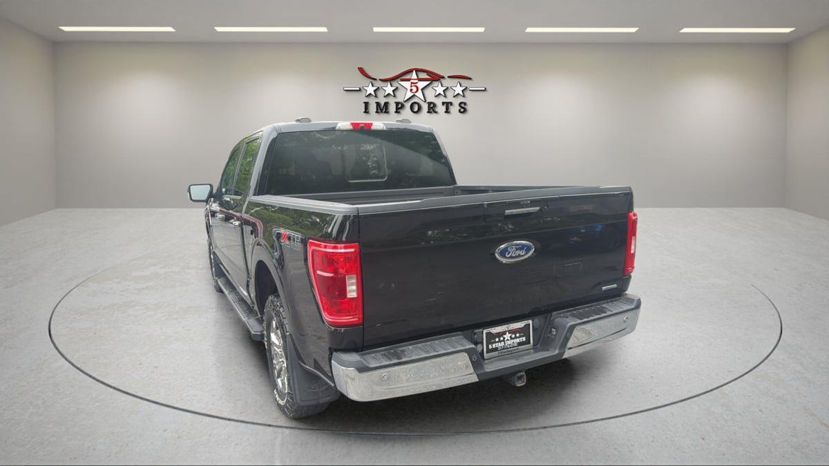 Used 2021 Ford F150 XLT w/ Equipment Group 302A High AWD/4WD image 4