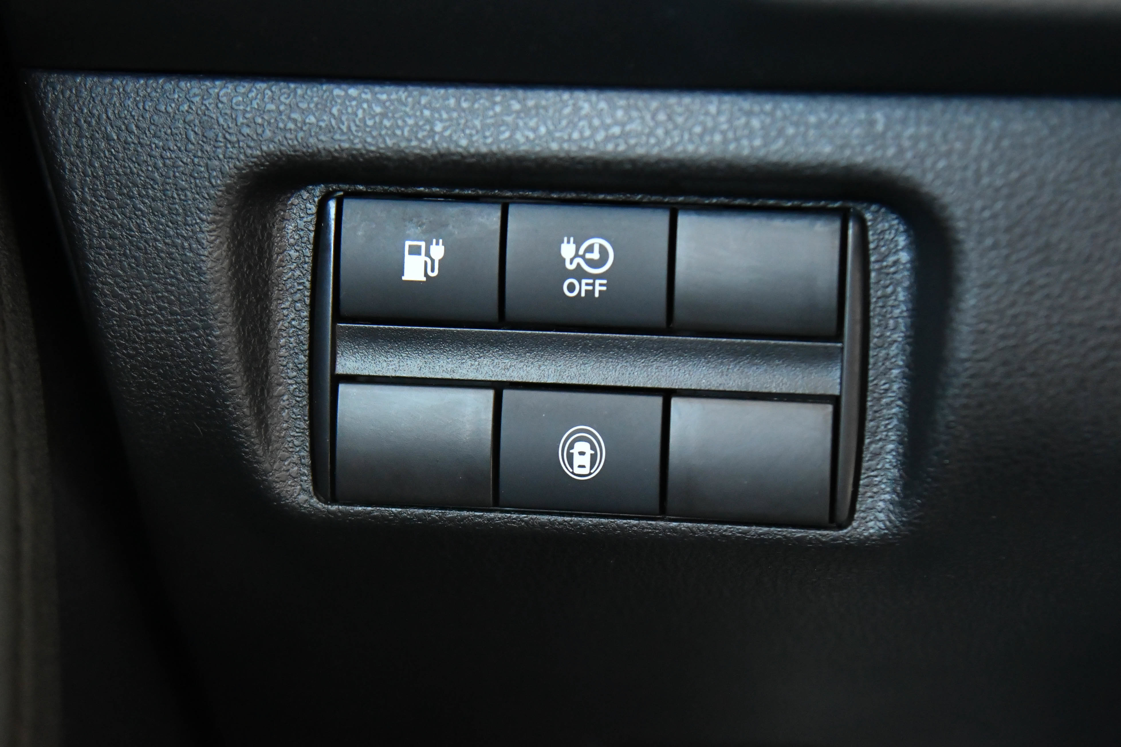 Used 2025 Nissan Leaf S FWD image 30
