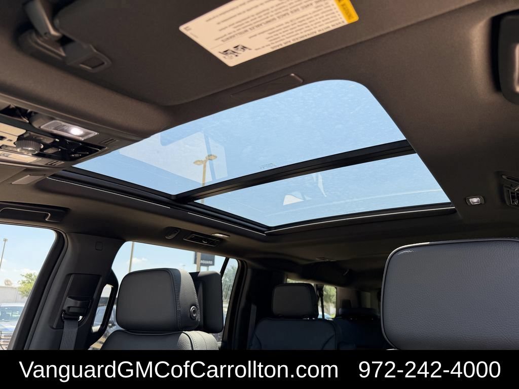 New 2026 GMC Yukon XL Denali w/ Denali Reserve Package AWD/4WD image 21