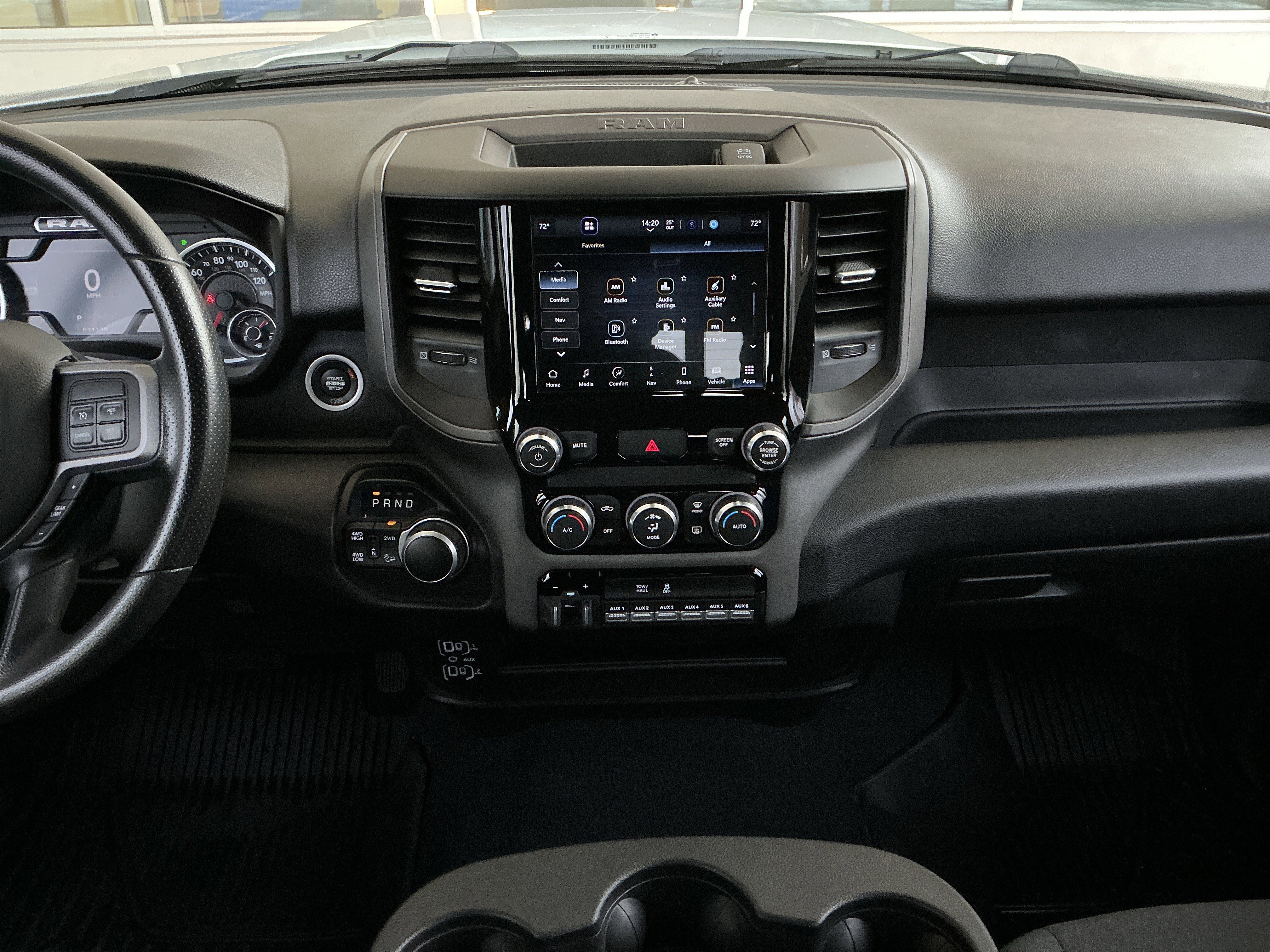 Used 2022 RAM 2500 Tradesman image 9