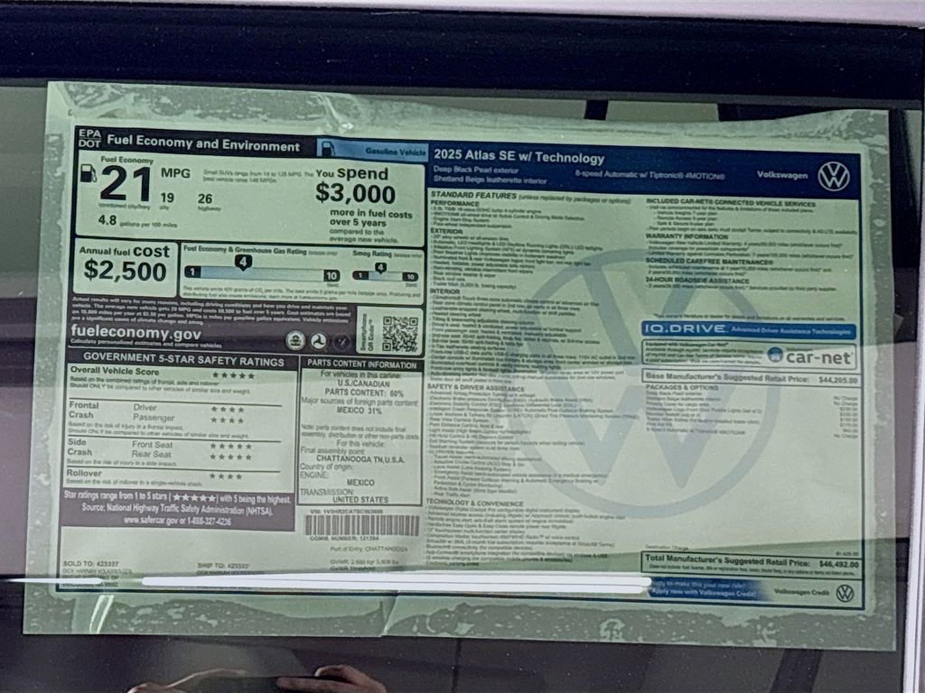 New 2025 Volkswagen Atlas SE image 23