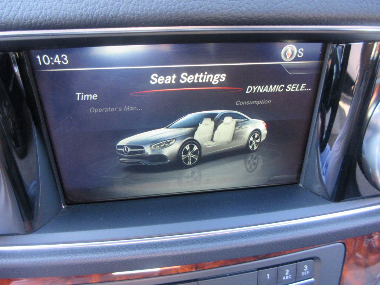 Used 2017 Mercedes-Benz SL 550 image 15