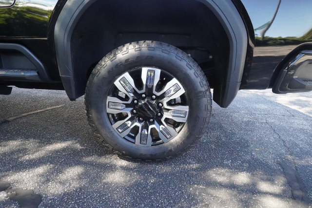 Used 2024 GMC Sierra 3500 Denali AWD/4WD image 38