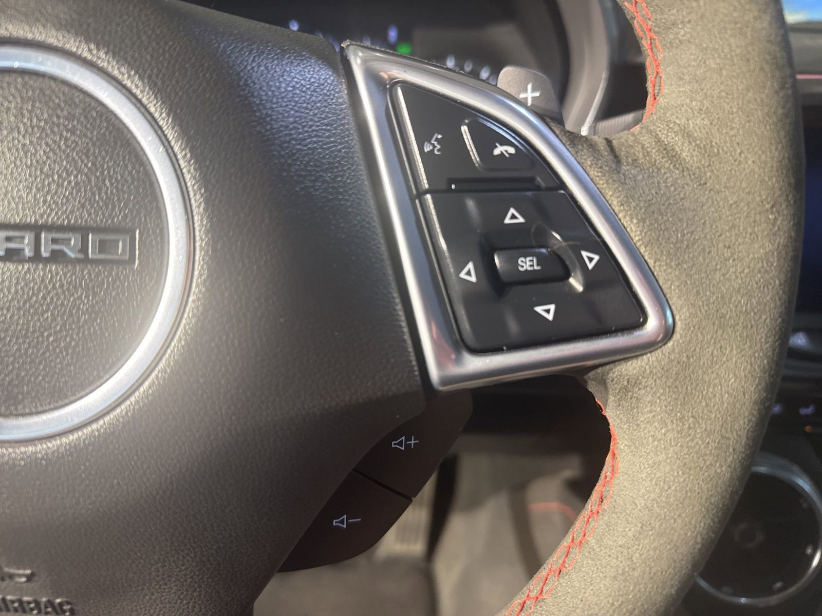 Used 2022 Chevrolet Camaro ZL1 image 24