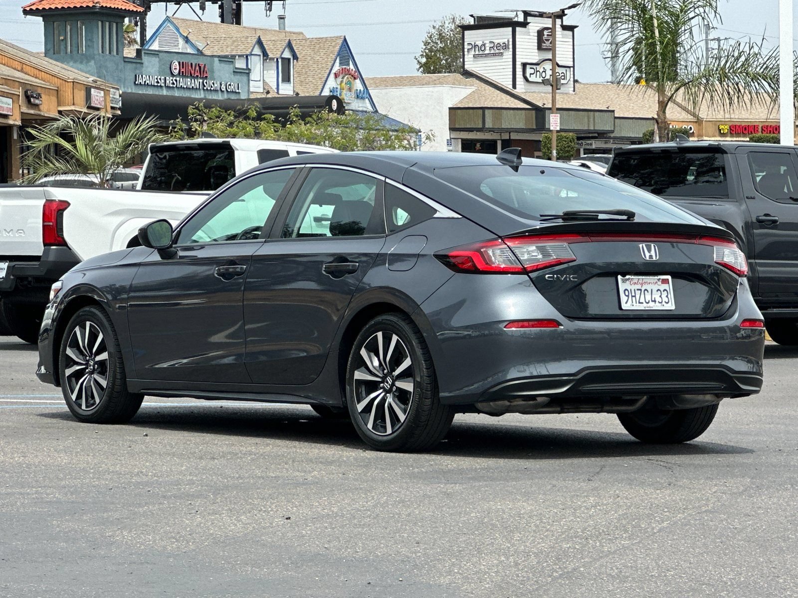 Used 2023 Honda Civic EX-L image 3