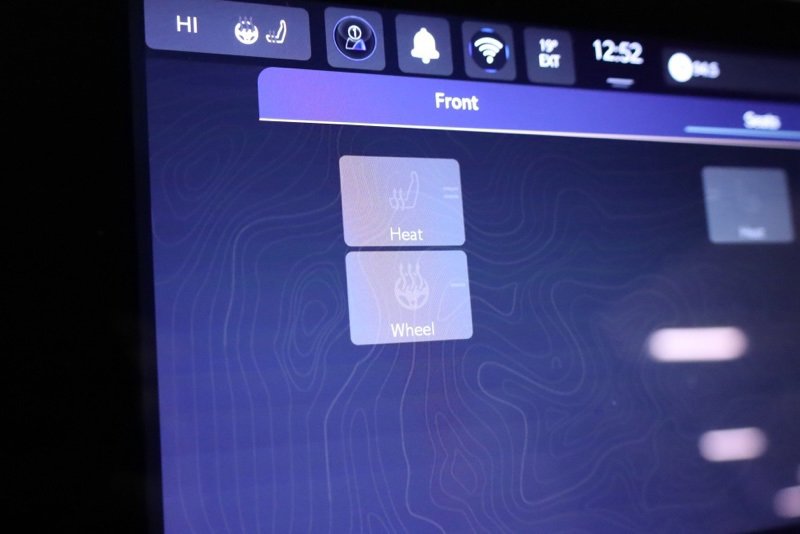 Used 2022 Jeep Compass Limited image 19