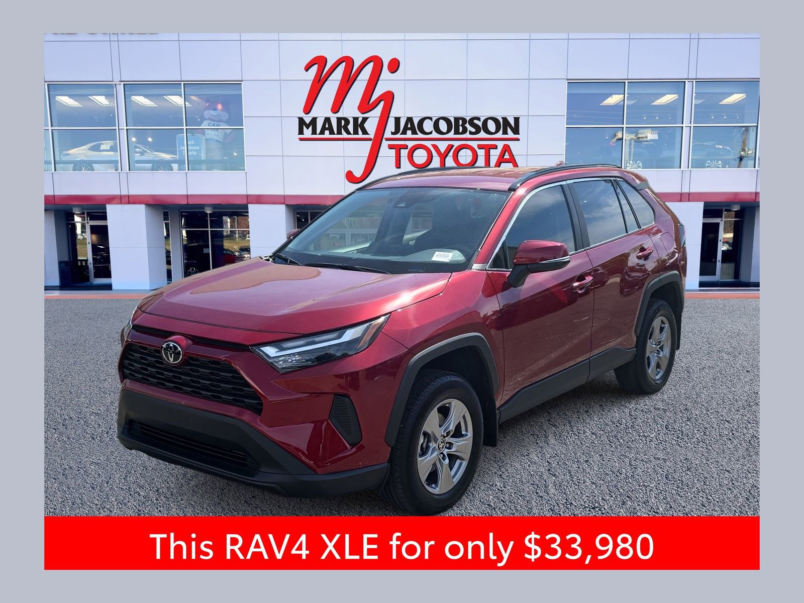 Used 2025 Toyota RAV4 XLE FWD image 1