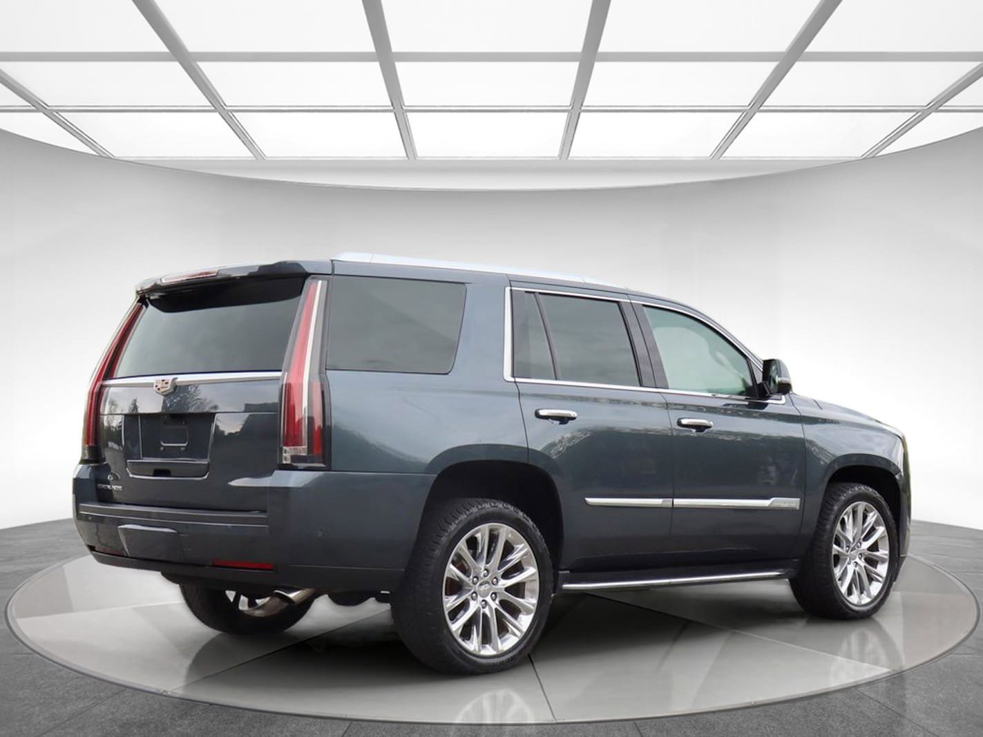 Used 2019 Cadillac Escalade Luxury AWD/4WD image 8