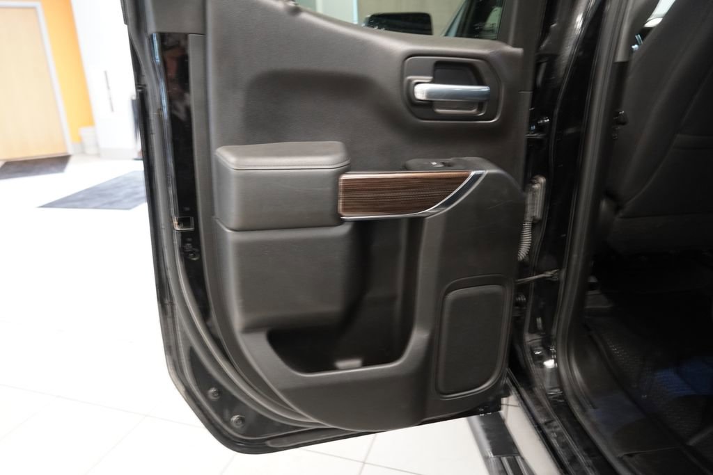 Used 2019 Chevrolet Silverado 1500 RST w/ All-Star Edition AWD/4WD image 24