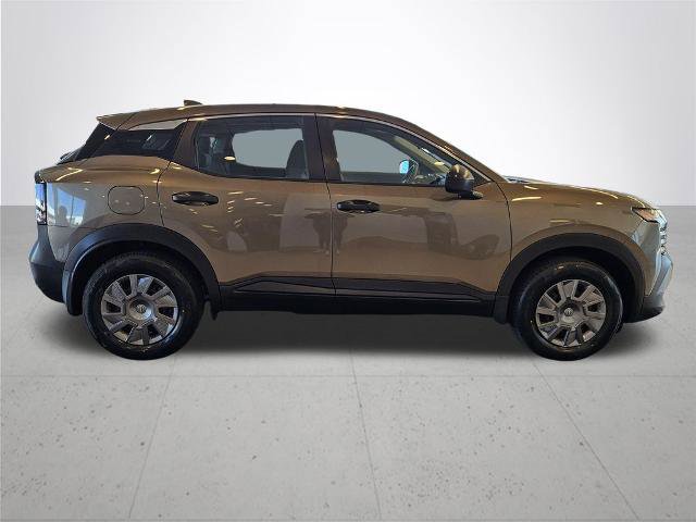 Certified 2025 Nissan Kicks S image 7