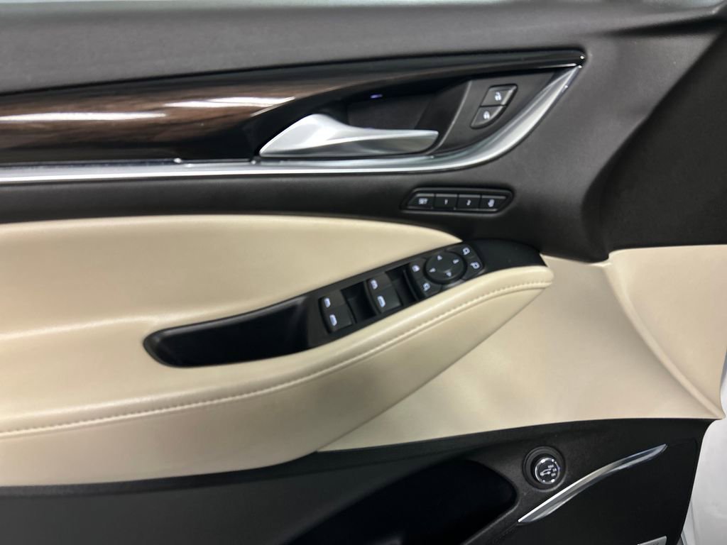 Used 2020 Buick Enclave Premium w/ Sun and Sites Package image 14