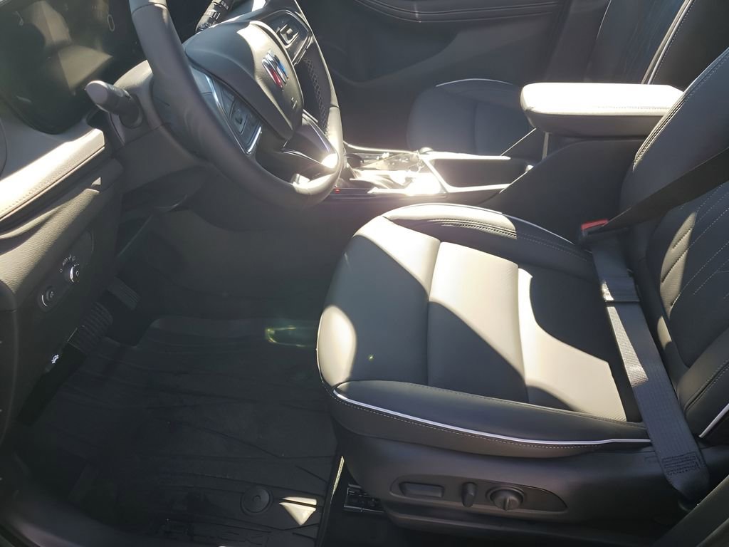 New 2026 Buick Encore GX Avenir w/ Avenir Technology Package image 31
