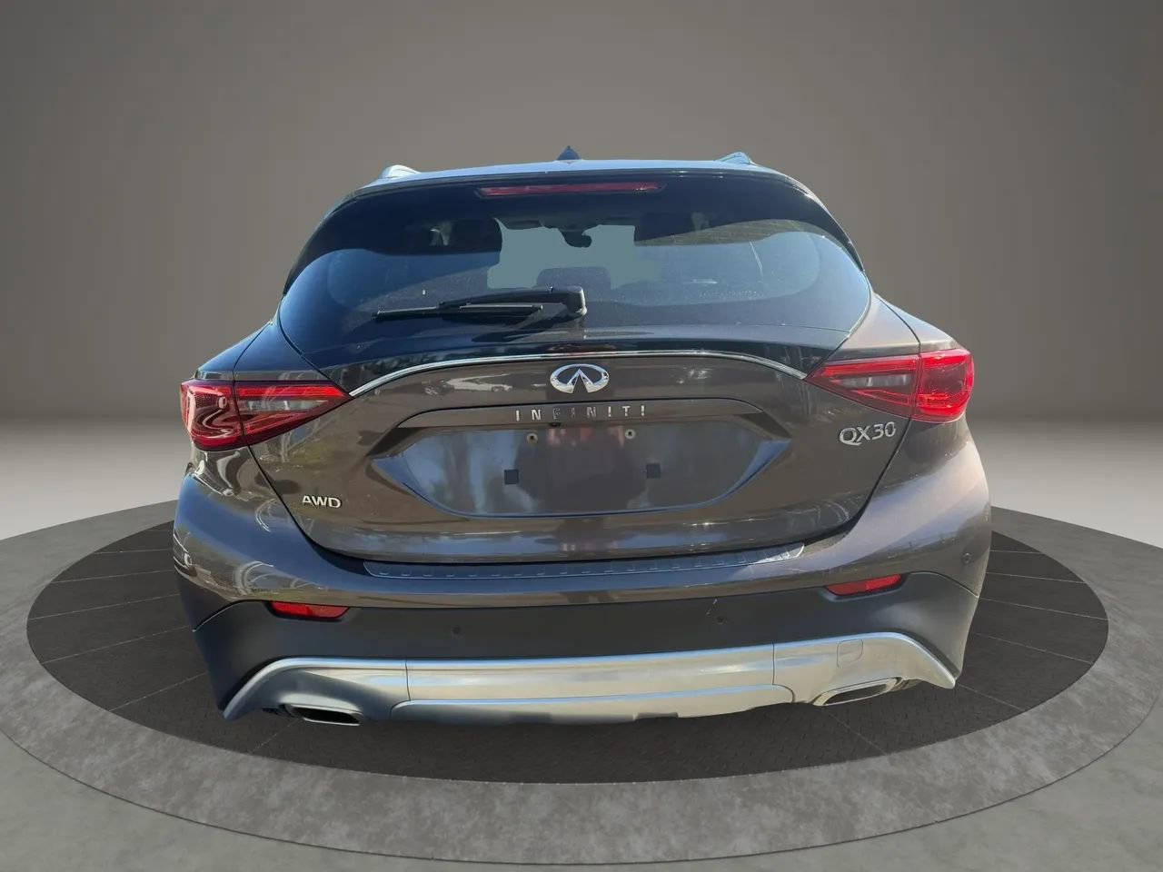 Used 2019 INFINITI QX30 Premium w/ Cargo Package AWD/4WD image 6
