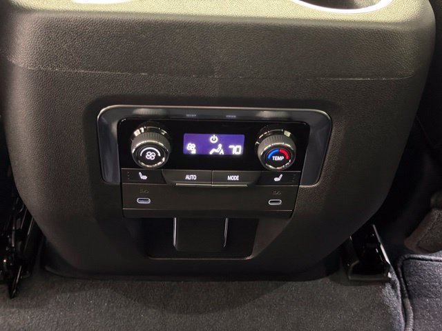 New 2027 Chevrolet Suburban RST w/ Advanced Technology Package AWD/4WD image 34