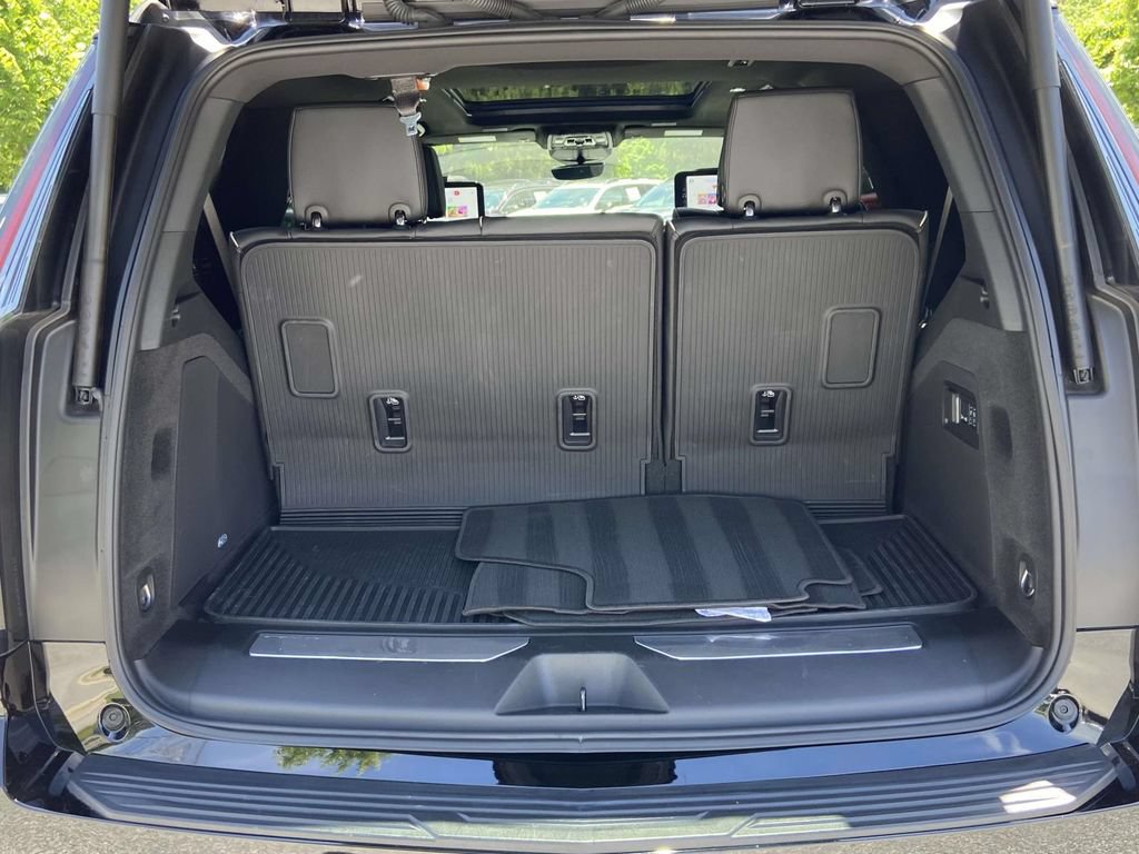 Certified 2025 Cadillac Escalade Sport AWD/4WD image 11