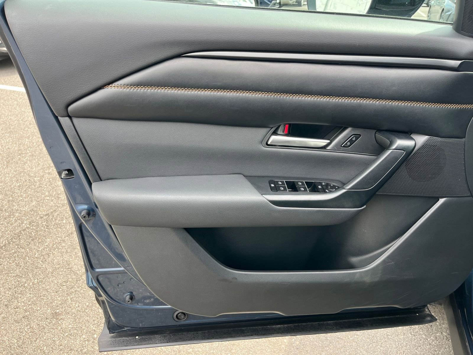 Used 2025 MAZDA CX-50 AWD 2.5 S w/ Premium Plus Pkg image 18