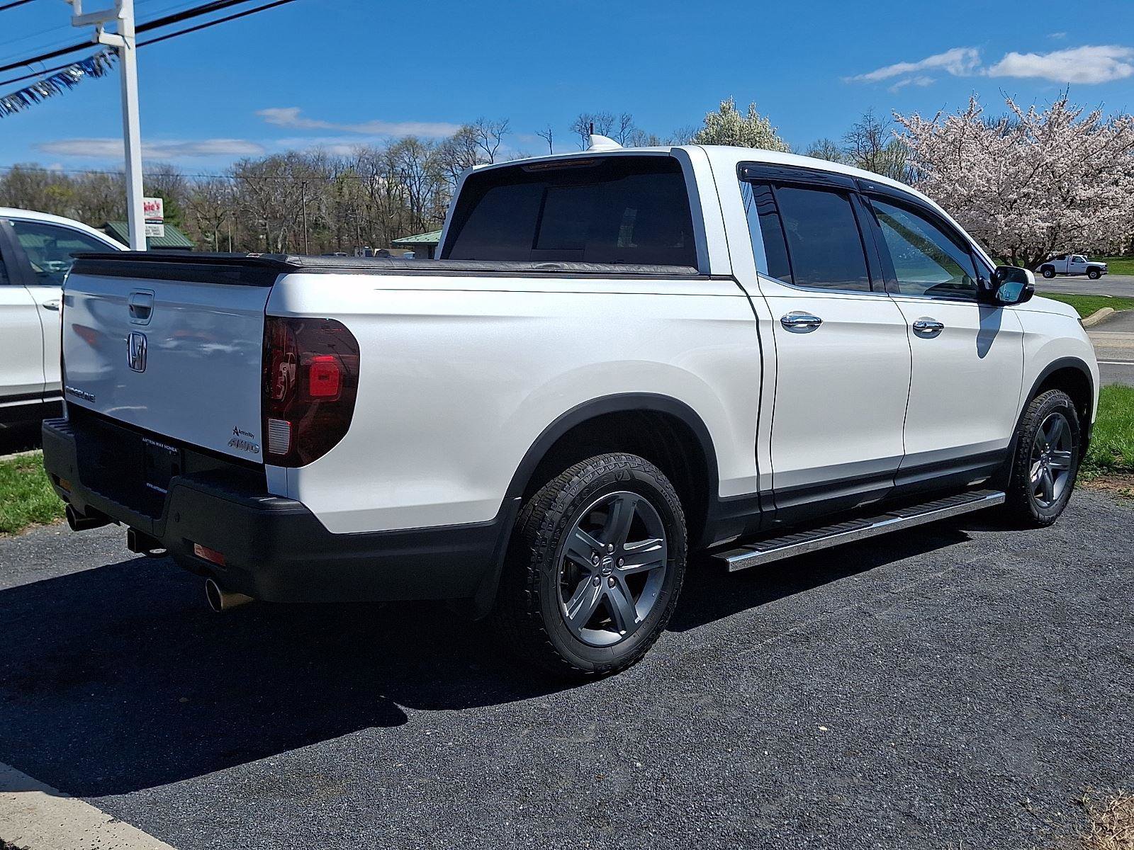 Used 2023 Honda Ridgeline RTL-E image 6