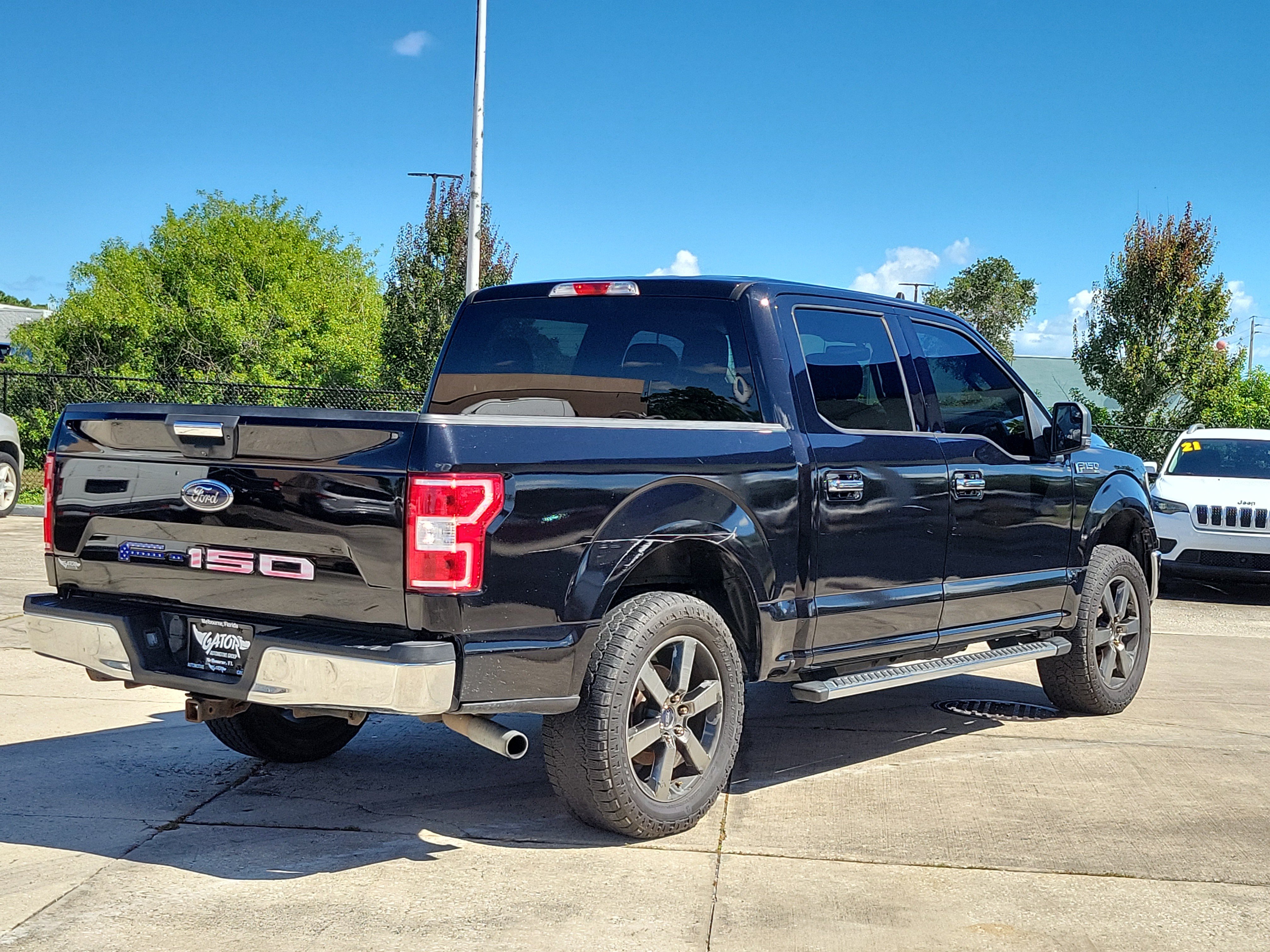 Used 2019 Ford F150 XLT w/ Equipment Group 302A Luxury RWD image 4