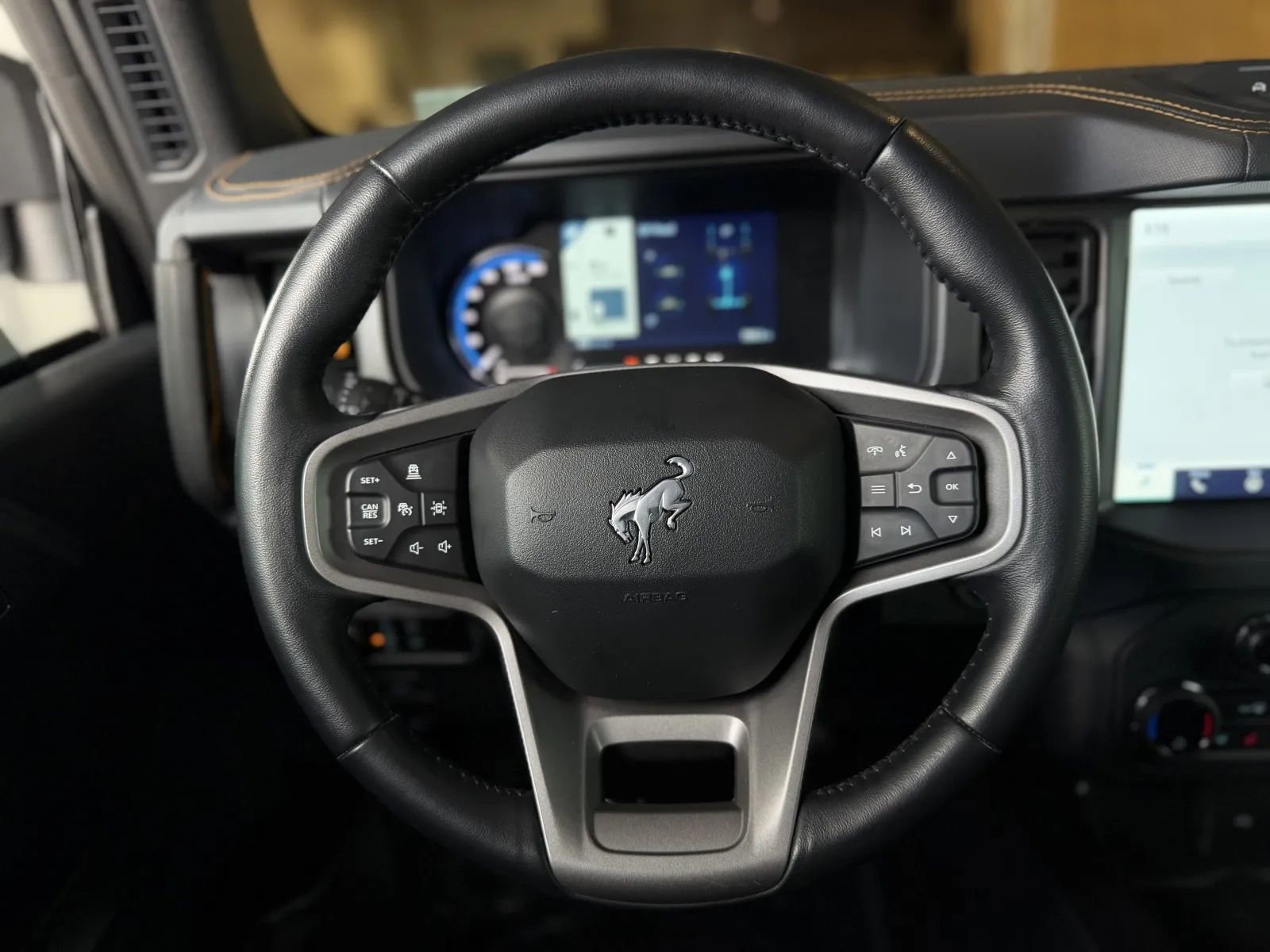 Used 2024 Ford Bronco Badlands image 22