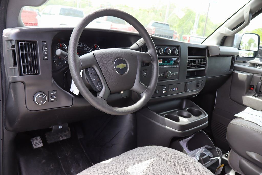 New 2025 Chevrolet Express 2500 w/ Driver Convenience Package RWD image 4