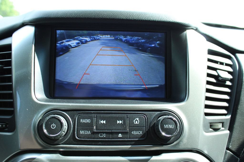 Used 2017 Chevrolet Suburban Premier AWD/4WD image 19