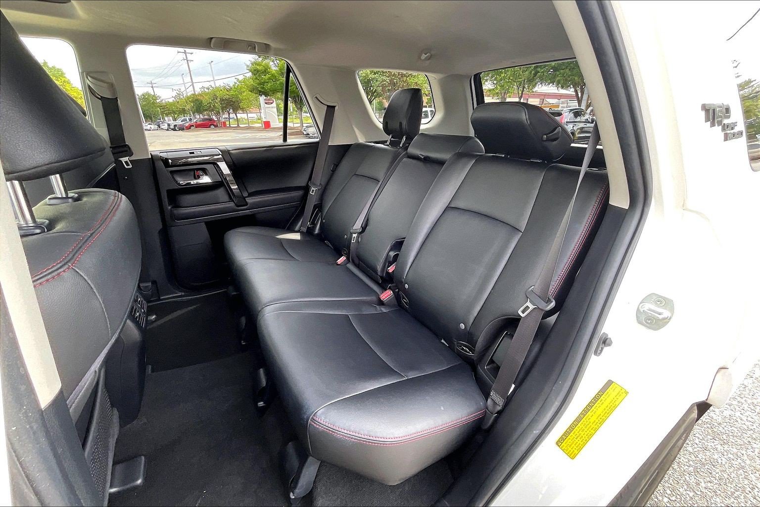 Used 2020 Toyota 4Runner TRD Off-Road Premium w/ Moonroof Package AWD/4WD image 31