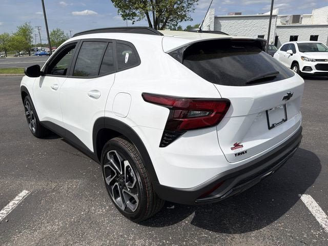 New 2026 Chevrolet Trax RS FWD image 6