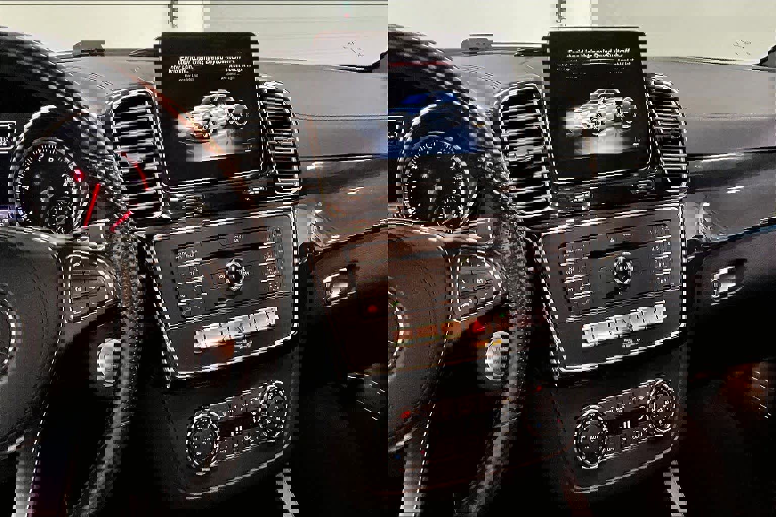 Used 2018 Mercedes-Benz GLS 450 4MATIC image 14