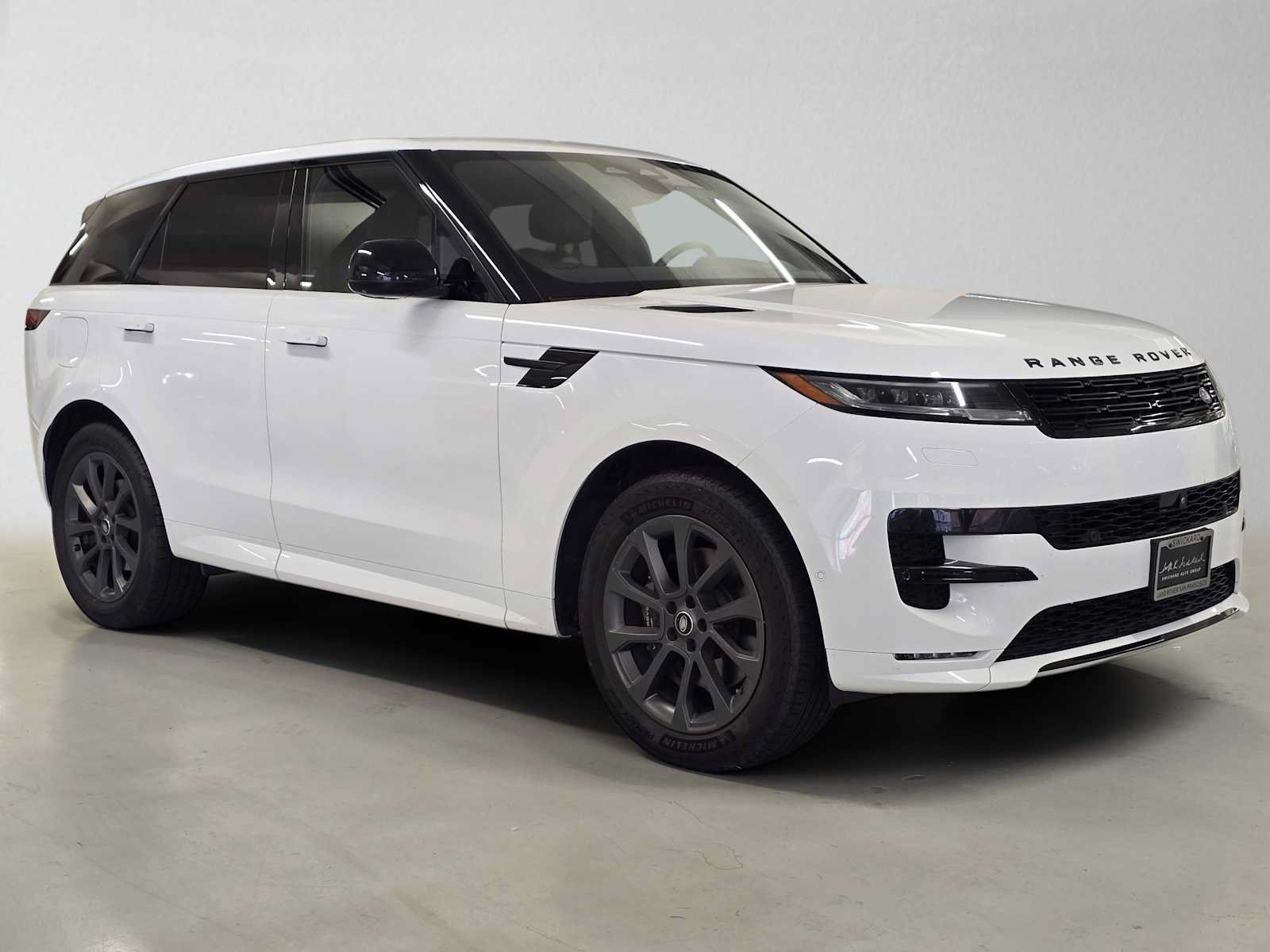 Used 2024 Land Rover Range Rover Sport Dynamic SE AWD/4WD image 7