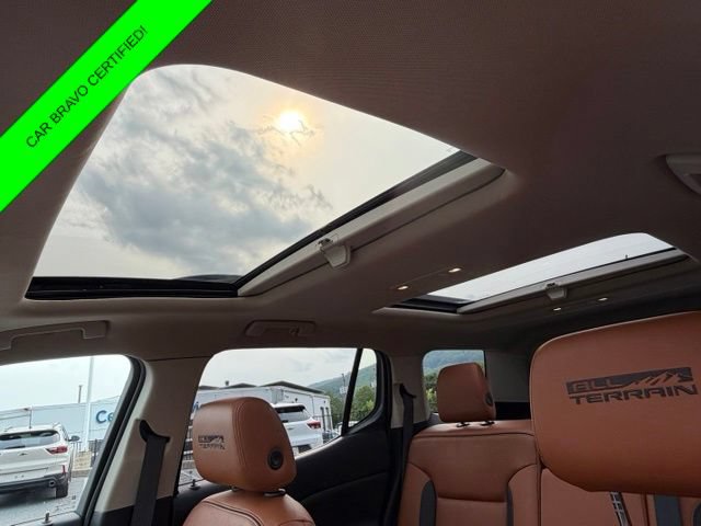 Certified 2017 GMC Acadia SLT AWD/4WD image 6