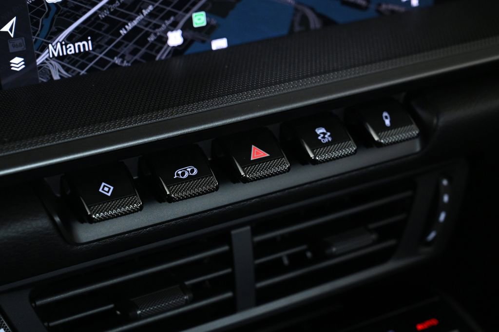 Used 2025 Porsche 911 Carrera w/ Sport Chrono Package image 21