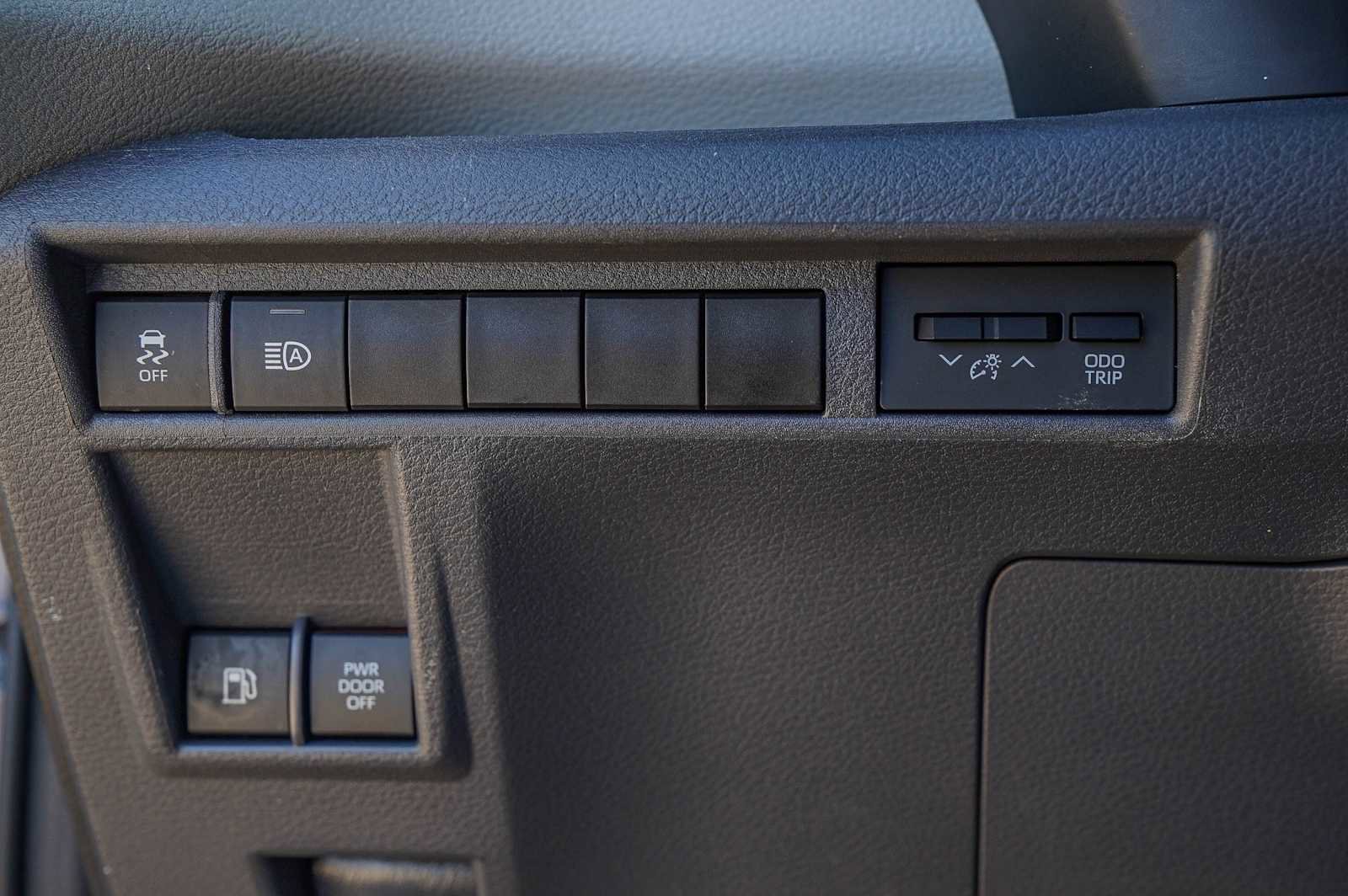 Used 2021 Toyota Sienna XLE image 20