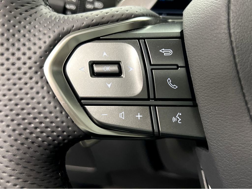 New 2026 Lexus TX 500h AWD image 11