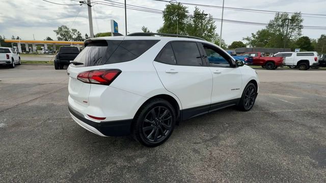 Used 2022 Chevrolet Equinox RS w/ RS Leather Package FWD image 8