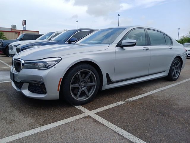 Used 2018 BMW 740i RWD image 6