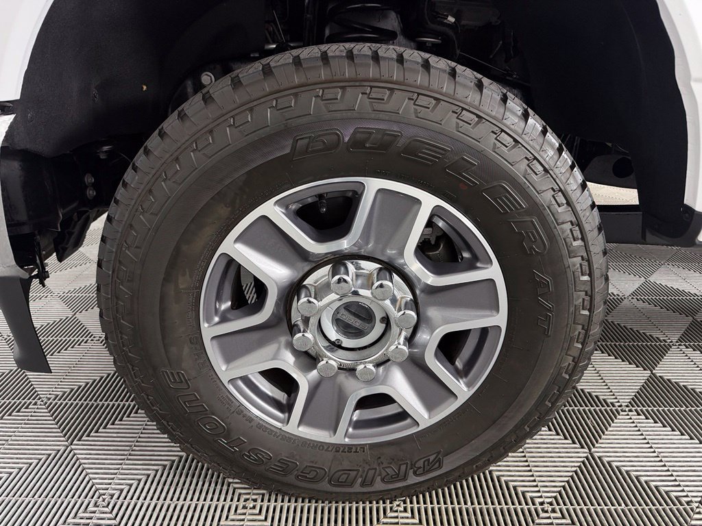 Used 2024 Ford F250 Lariat AWD/4WD image 11