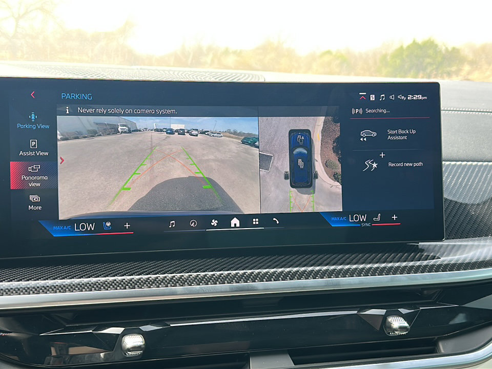 New 2025 BMW X7 M60i image 25