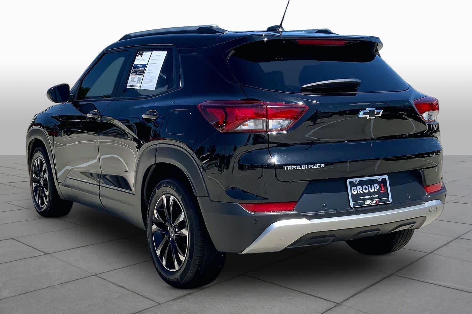 Certified 2021 Chevrolet TrailBlazer LT w/ Sun and Liftgate Package FWD image 12