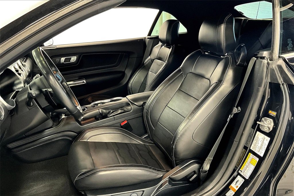 Used 2021 Ford Mustang GT Premium w/ Equipment Group 401A image 31