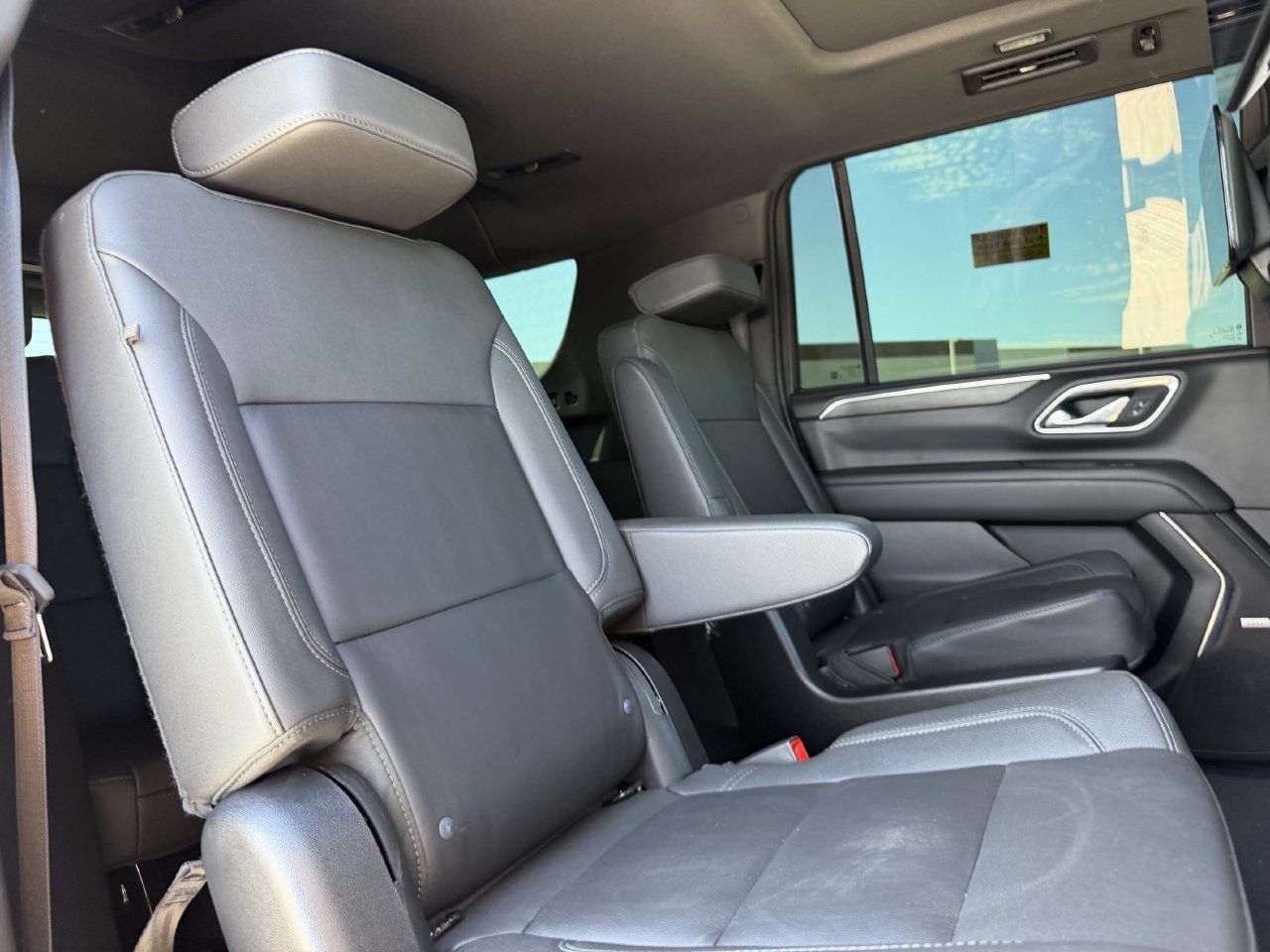 Used 2024 Chevrolet Suburban Z71 w/ Z71 Off-Road Package AWD/4WD image 29