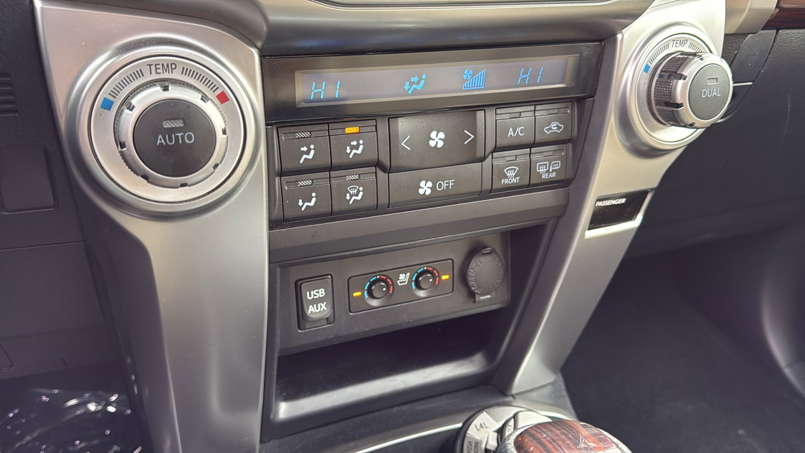 Used 2016 Toyota 4Runner Limited image 22