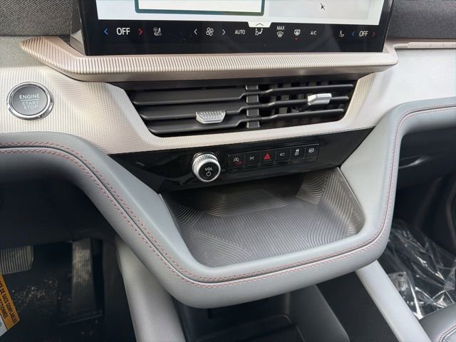 New 2026 Ford Explorer Active w/ Active Comfort Package image 19