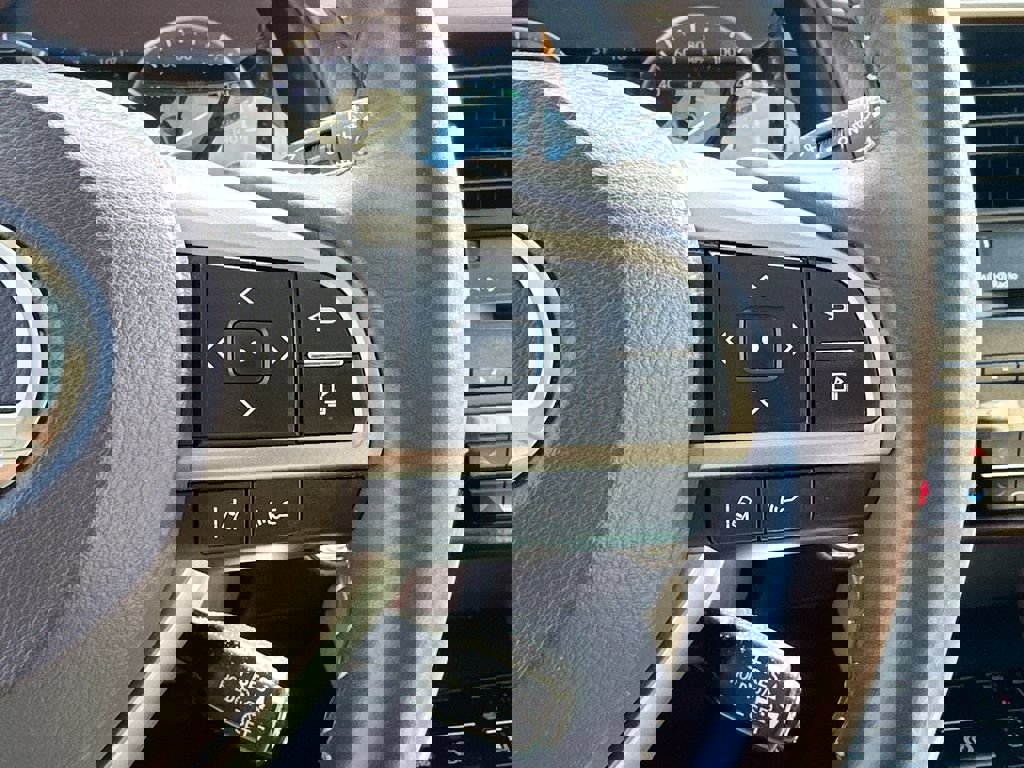 Used 2017 Lexus RX 350 FWD w/ Premium Package image 22