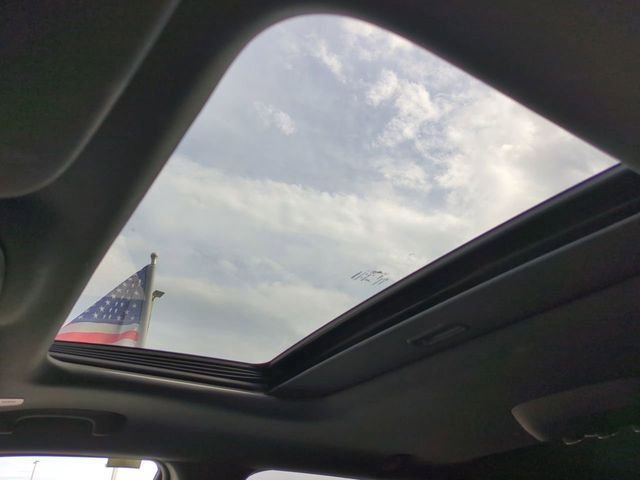 Used 2024 Dodge Durango GT RWD image 20